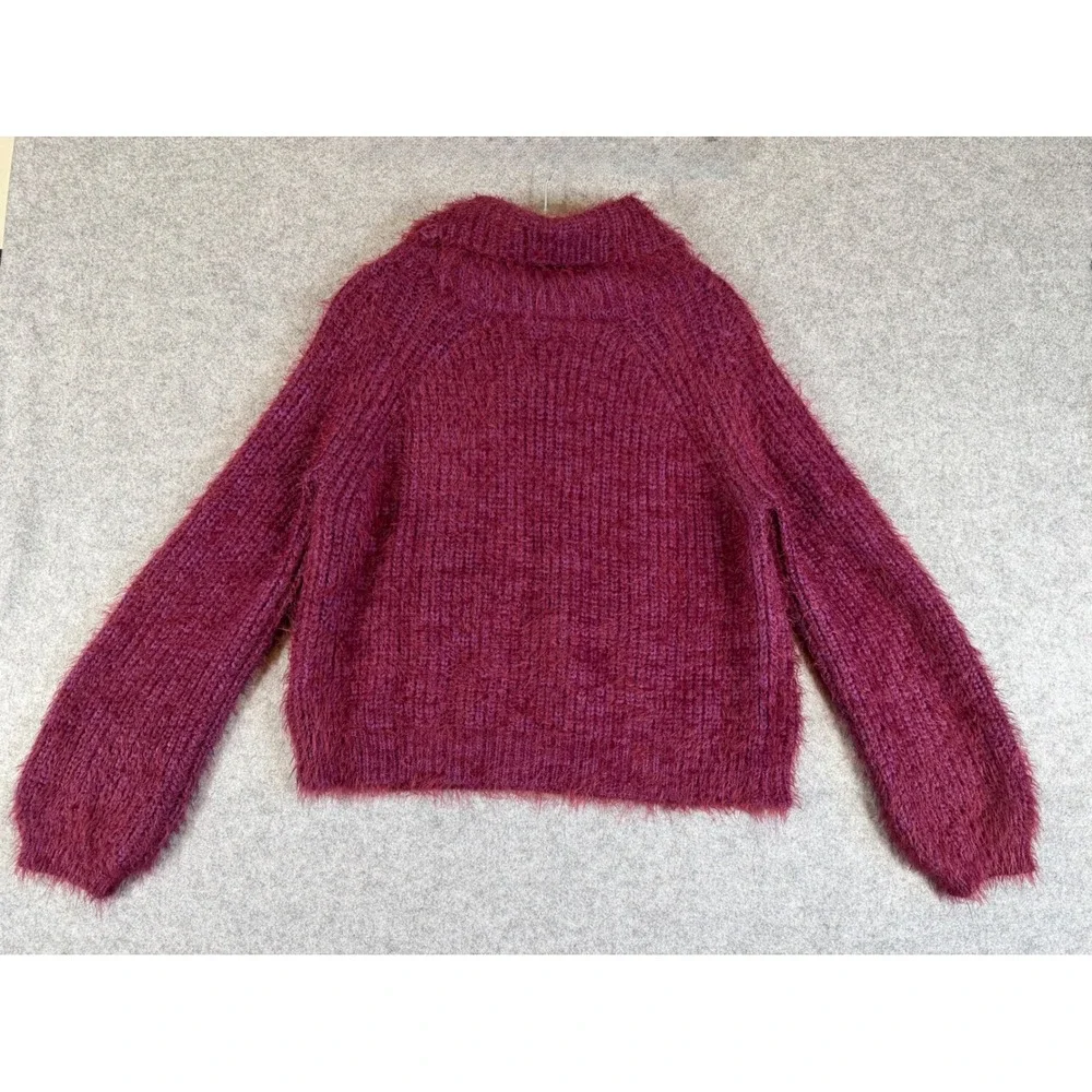 Lucy Paris Cowl Neck Sweater Womens XS Magenta Excellent Fuzzy Eyelash Knit
